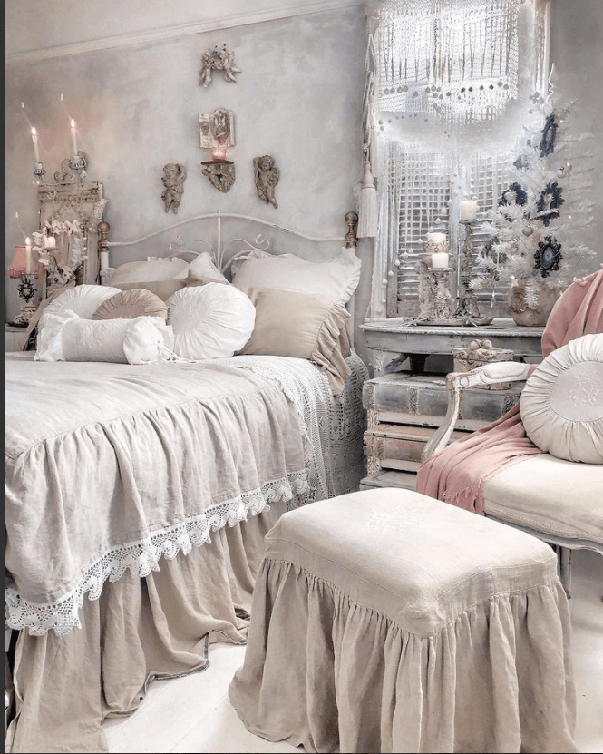 Bedroom ornaments outlet